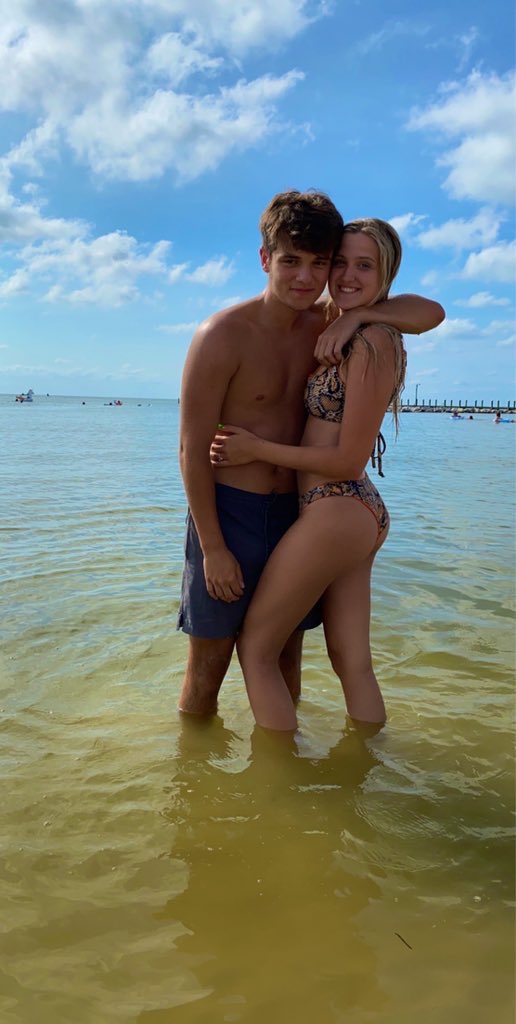 EddyDevyn's tweet photo. Some pictures with @GiacobelloFrank bc I miss him :( https://t.co/cxUTdYgdfA