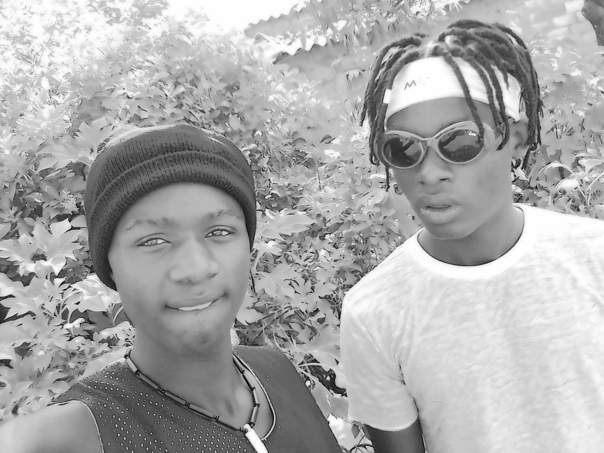 YSlimb tweet picture