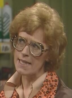 42. Renee Bradshaw. She didn’t have as lengthy or eventful time on the Street as most of the other characters on this list. And is often best remembered for her death. But for me she was an absolute natural for the show,particularly for her role in the Corner Shop.  #MyCorrie60
