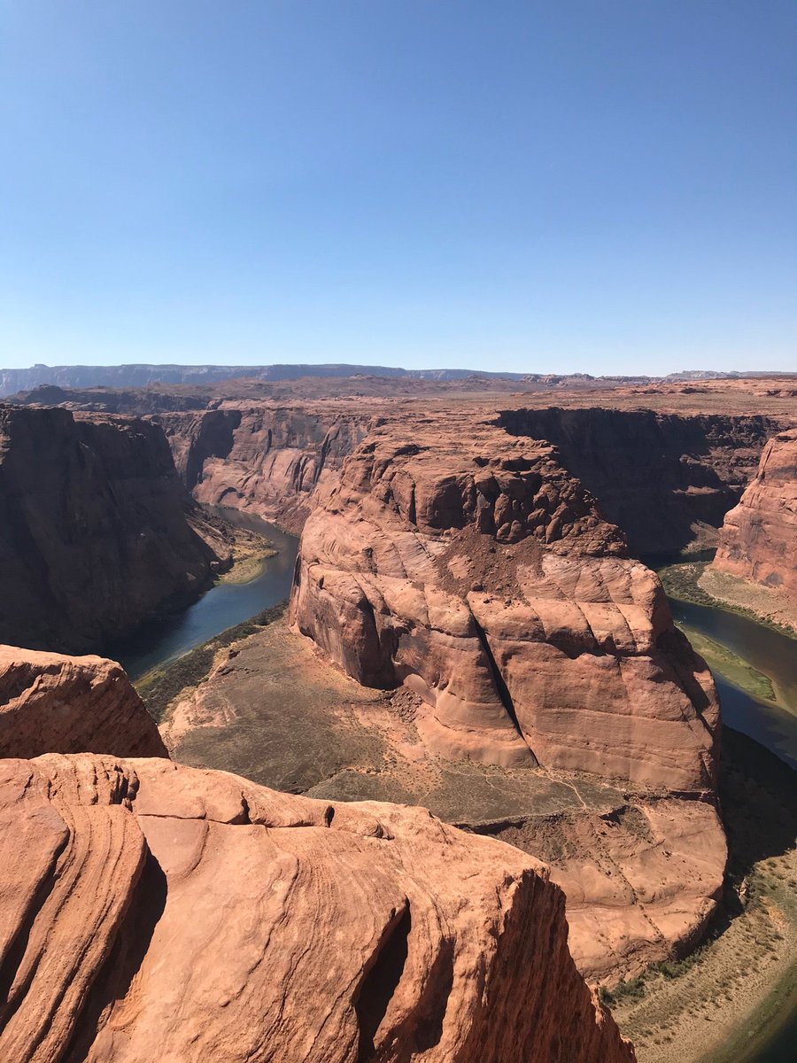 Sherrieboberrie's tweet photo. I'm at Horseshoe Bend Overlook in Page, AZ https://t.co/QtA88XqcX7 https://t.co/hJeSfob3f1
