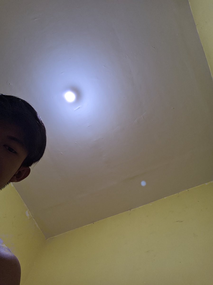 Kudelaja's tweet photo. Yang lain baru saja menyelesaikan mimpi lah gua baru mau tidur😭 https://t.co/VoHEIYrmZE
