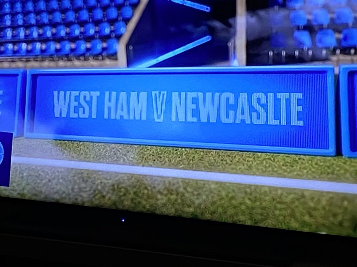 Stuartstan01's tweet photo. @BBCSport  sack the proof reader ! Who did West Ham play ? 🤣 https://t.co/Kgq4eb8AKB