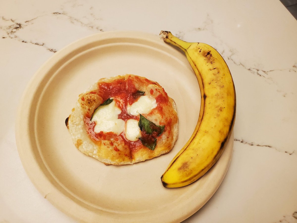 WeTasteFood's tweet photo. Crafting mini pizzas @flowerandwolf for @CulinaireMag #culinairehunt! #BananaForScale https://t.co/Goi1gKf05s
