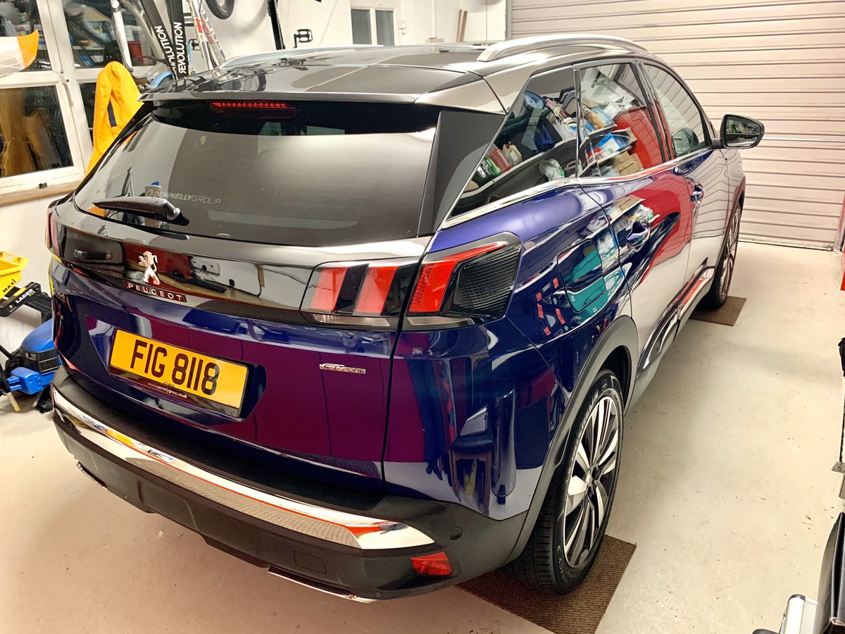StephenR_Scott's tweet photo. @harrym_vids Class cars. My Peugeot might not be exciting but it is clean after an afternoon with the wax! https://t.co/H1DC15F2wi