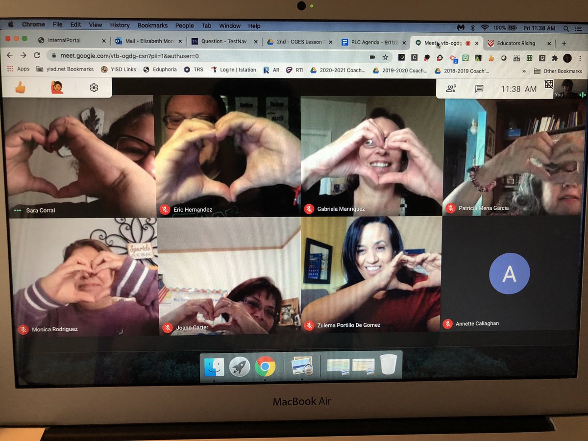 infinity_132000's tweet photo. Oh how we love PLC time with our @CedarGroveES teachers❤️ #riverside4ever #StrongerTogether https://t.co/BtJnEzBRJl