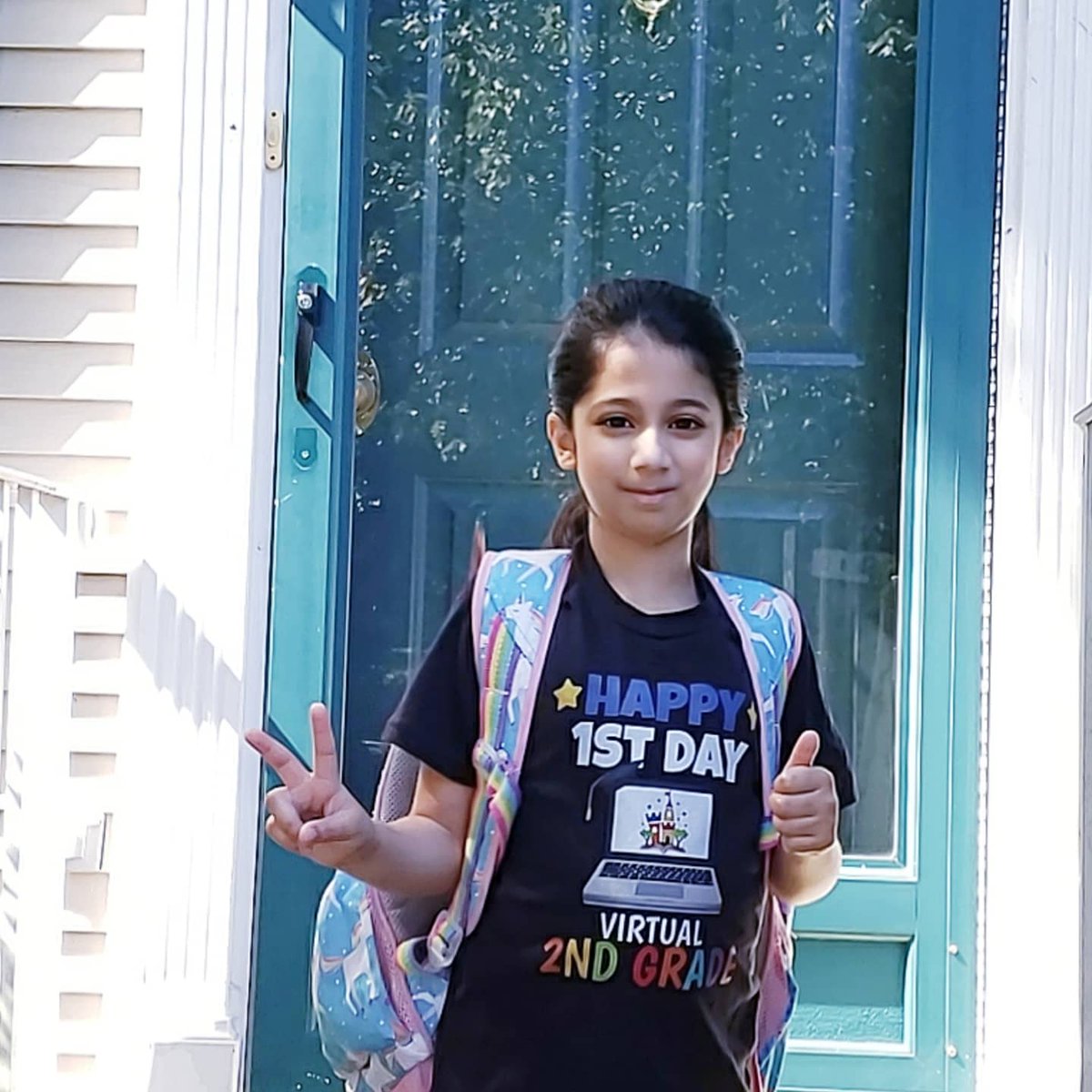 Rag_smitz's tweet photo. A little bit of craziness but overall the first week of virtual second grade wasn't bad. Thanks to all the teachers and staff for their resilience  and great school start! #BackToSchool2020 #MahwahConnects @LMMahwah @mahwahschools https://t.co/61gNT1KpqQ