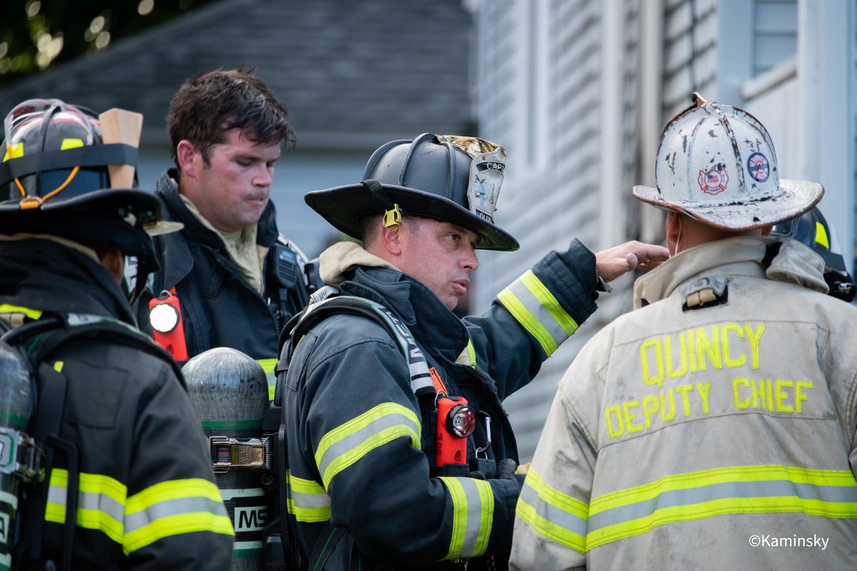 matty_kam's tweet photo. @792QFD battled a 3 alarm fire this afternoon on Roselin Ave. #Quincy #BREAKING https://t.co/m5Znx3a13r