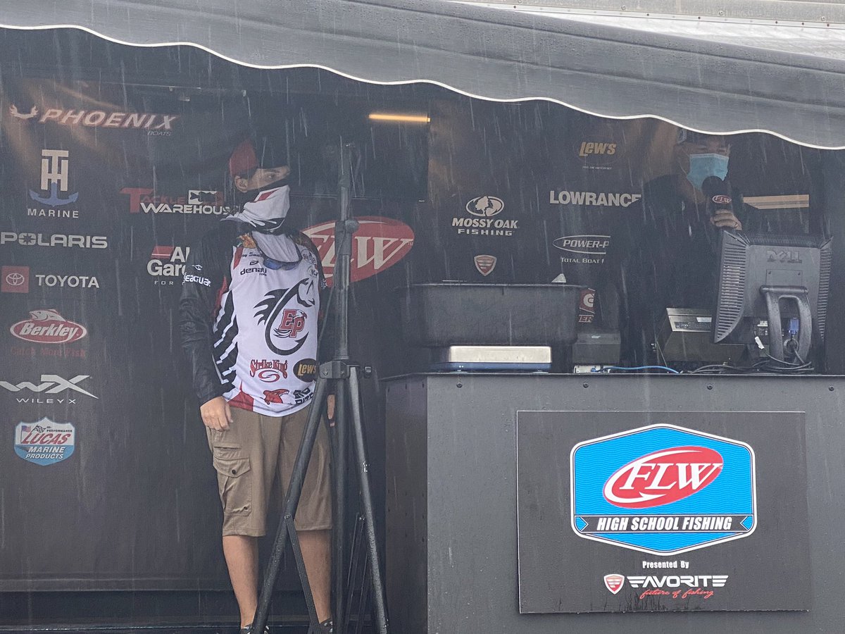 rylynsmall's tweet photo. East Prairie Bass Team places 6th and 10th place at the FLW Ohio River tournament. So proud of our guys fighting the fog and the rain. Top College team weighed in at 7lbs 11 ounces to give you an idea how hard this river was. #flylikeanEPeagle #EPBASS https://t.co/o2QCabPLiB