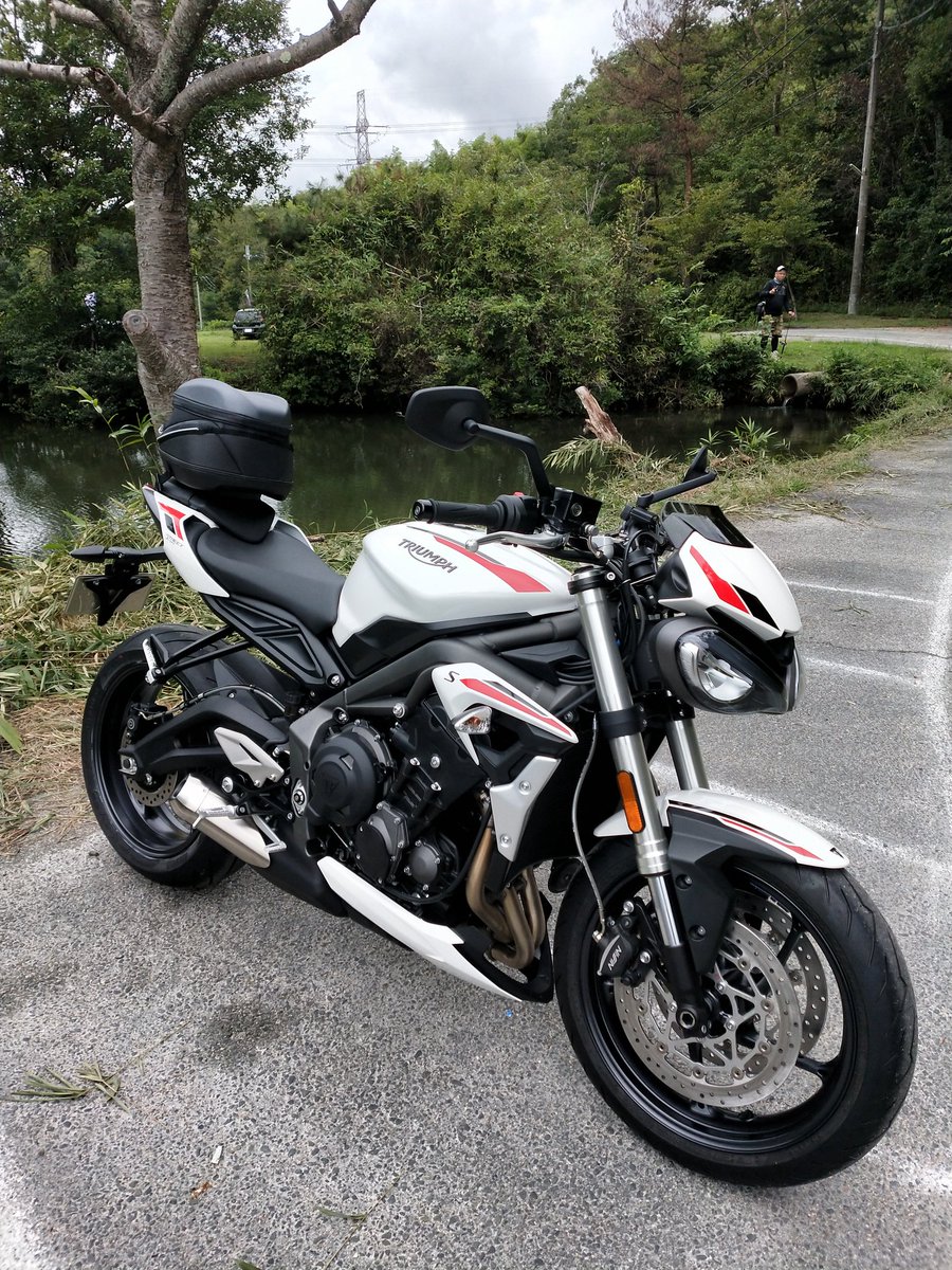 Ghost22833356's tweet photo. 無事納車されました
#streettriples https://t.co/T1U5XoIQjr