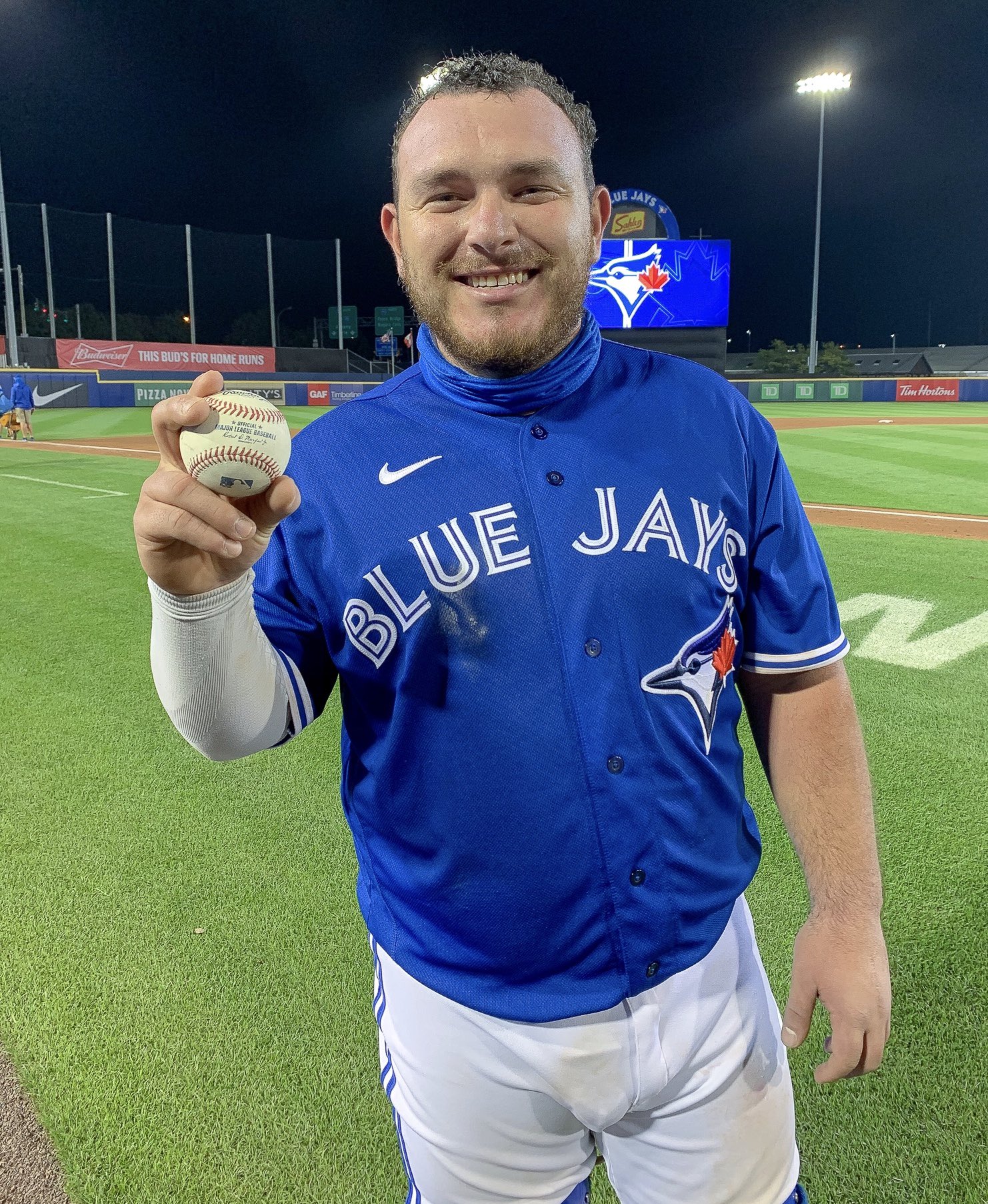 Toronto Blue Jays on X: A special night for Captain Kirk! Congrats,  @alejandro_kirk 👏  / X