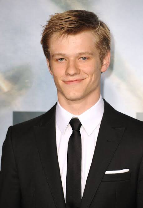 23) Lucas Till