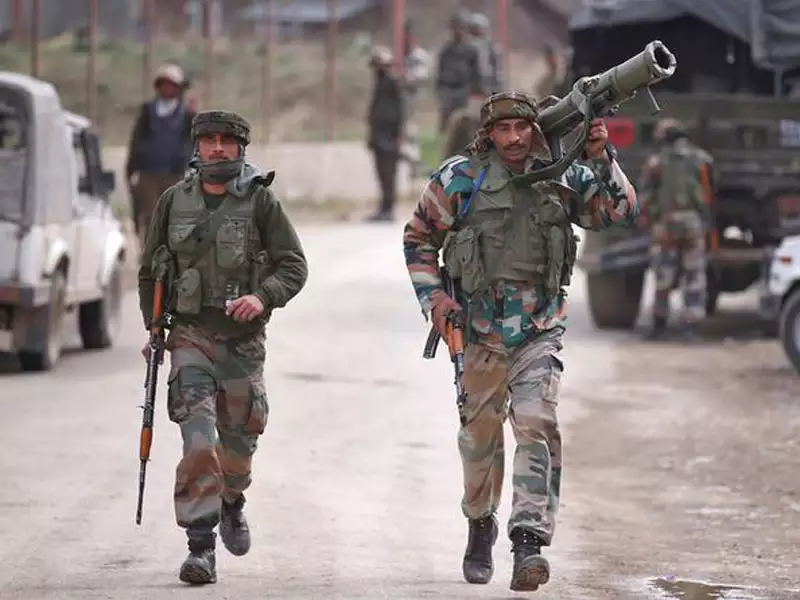 ..Making it evident that terrorist outfits are desperately trying to create turmoil in North  #Kashmir but are being outsmarted at every step by the ever vigilant Security Forces.(13/20)