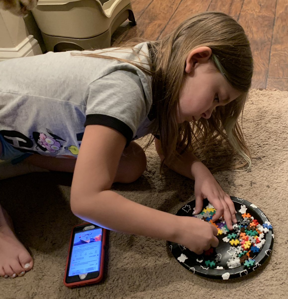 Green_SteamGBE's tweet photo. When you are supposed to be doing your work, but you’ve discovered new STEM building materials!  Having fun with my daughter!#plusplusblocks https://t.co/inFE5toheY