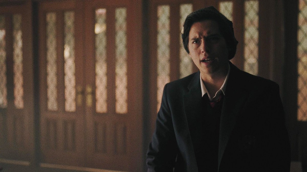 best of bughead (@bugheadcaps) on Twitter photo 