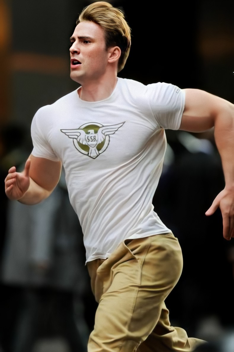 Bodoque53286284's tweet image. Aquí les dejo estas fotos para que aprecien la linda persona que es♥️ 
Chris Evans