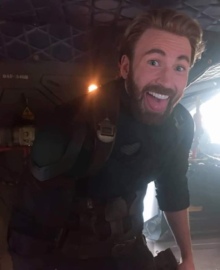 Bodoque53286284's tweet image. Aquí les dejo estas fotos para que aprecien la linda persona que es♥️ 
Chris Evans