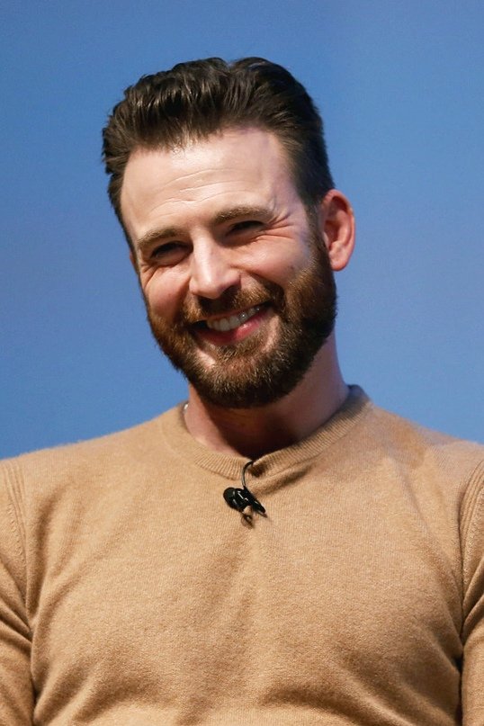 instead of spreading chris evans leaked photo, share these. thank you.