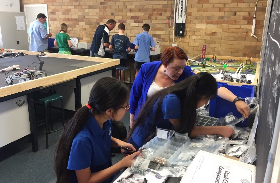 KookaburraAV's tweet photo. NEW GUEST #BLOG ALERT 🤩

Jeff Appleby is a STEM #Project Officer for the @sispprogram. 

In this guest blog, Jeff outlines how the #STEM #robotics program is shaping the #future for high school #students 🤖 

Read more here 🔻

https://t.co/Z5jIa9tj0B

#RoboticsProgram https://t.co/WDXE3tVrfE