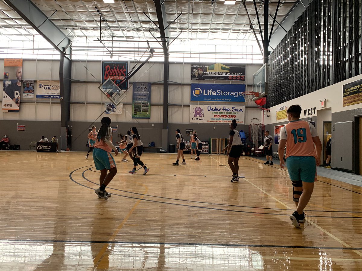 Putting some work in on a Saturday. #MotiVated <a href="/PantherSportsMV/">Medina Valley Athletics</a> <a href="/HighSchoolMV/">Medina Valley High School</a>