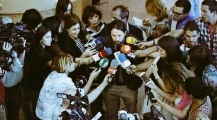 rayandoteshow's tweet photo. Cuando me llevaban a la direcciom y 
          Volvia al salon de clases https://t.co/RwmV6Hvi2Q