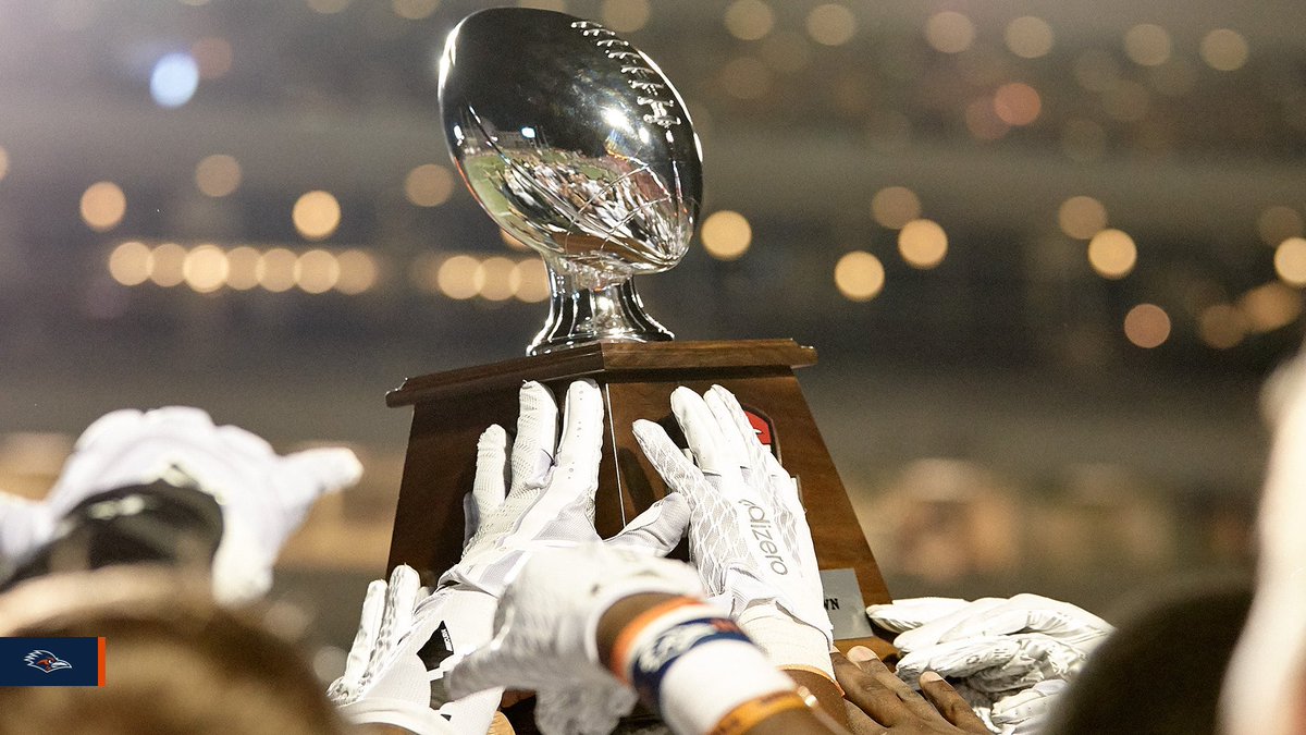 We win! We win! 🏈 UTSA 51-TXST 48. #UTSA #BirdsUp #RunAsOne #I35Rivalry <a href="/UTSAFTBL/">UTSA Football 🏈</a> 🤙🏽