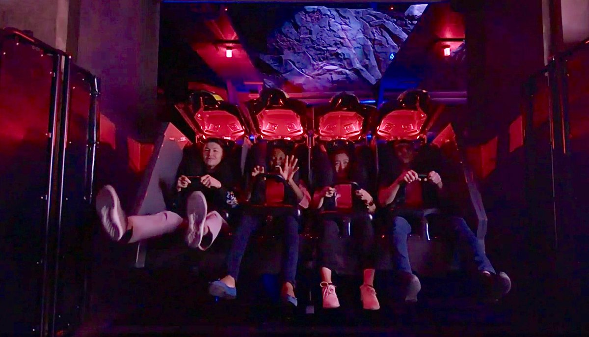 JKageorge's tweet image. “There is a very unique, world’s first loading method on Batman #KnightFlight. It uses these horizontal, very quick track switches. It gives the guest a very isolated and personalized feeling that you’re on this mission with #Batman .“
~ Amir Montgomery

#DCFanDome