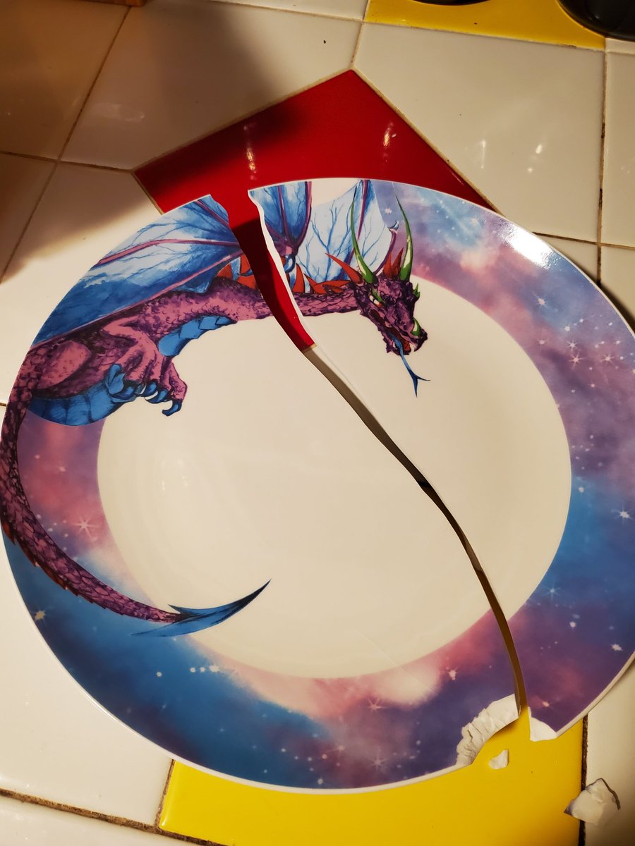 OfVarus's tweet image. So, I slayed a dragon today. Unfortunately it was one of my dinner plates.