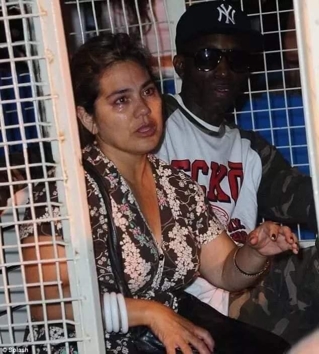 Thinking bout that time Beyoncé made random lady stay stuck in ferris wheel for 30 minutes because she was filming XO music video