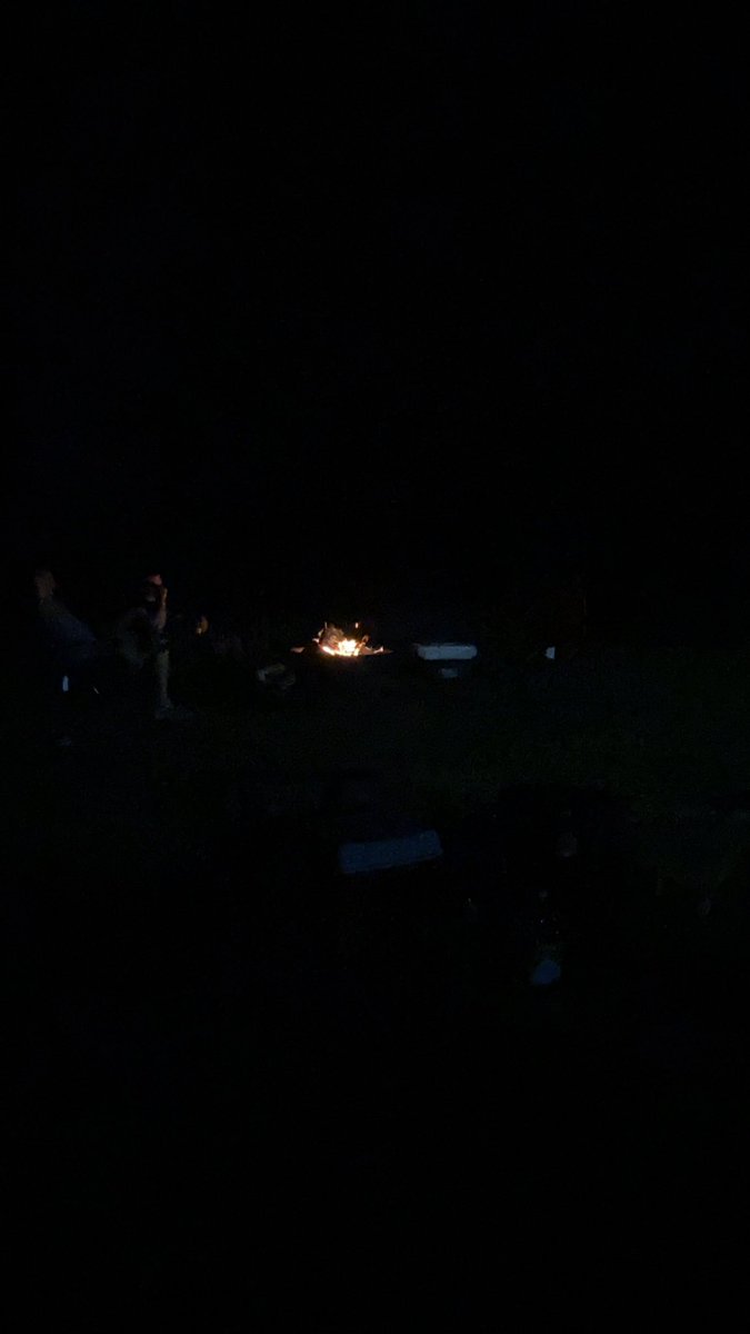 EthanMidkiff's tweet image. Kissing a farm goodbye tonight. Hits the auction block Monday. Too many memories will be lost because brothers and sisters couldn’t agree over anything. If you own a farm you have nothing to do with, be reasonable about how to settle an estate