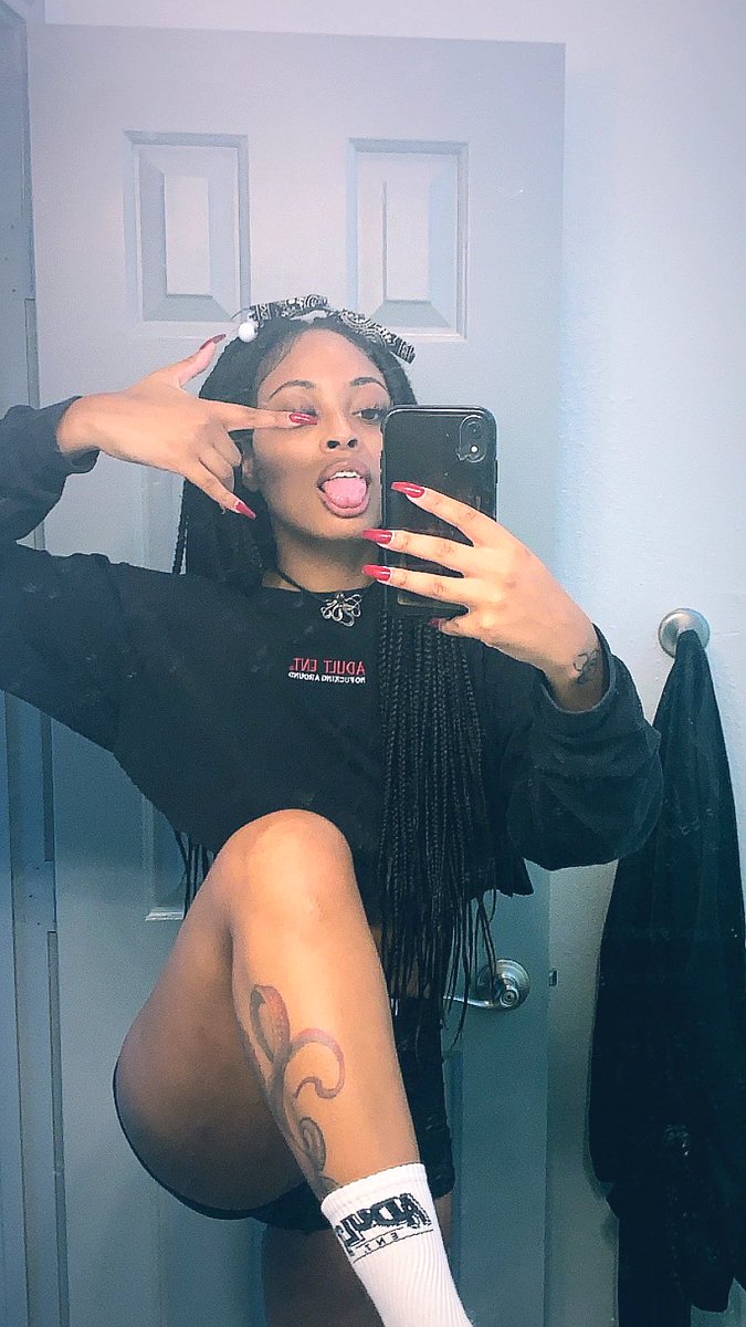 whole lotta <a href="/adultent_/">Æ®</a> shit ⛓🩸🖤