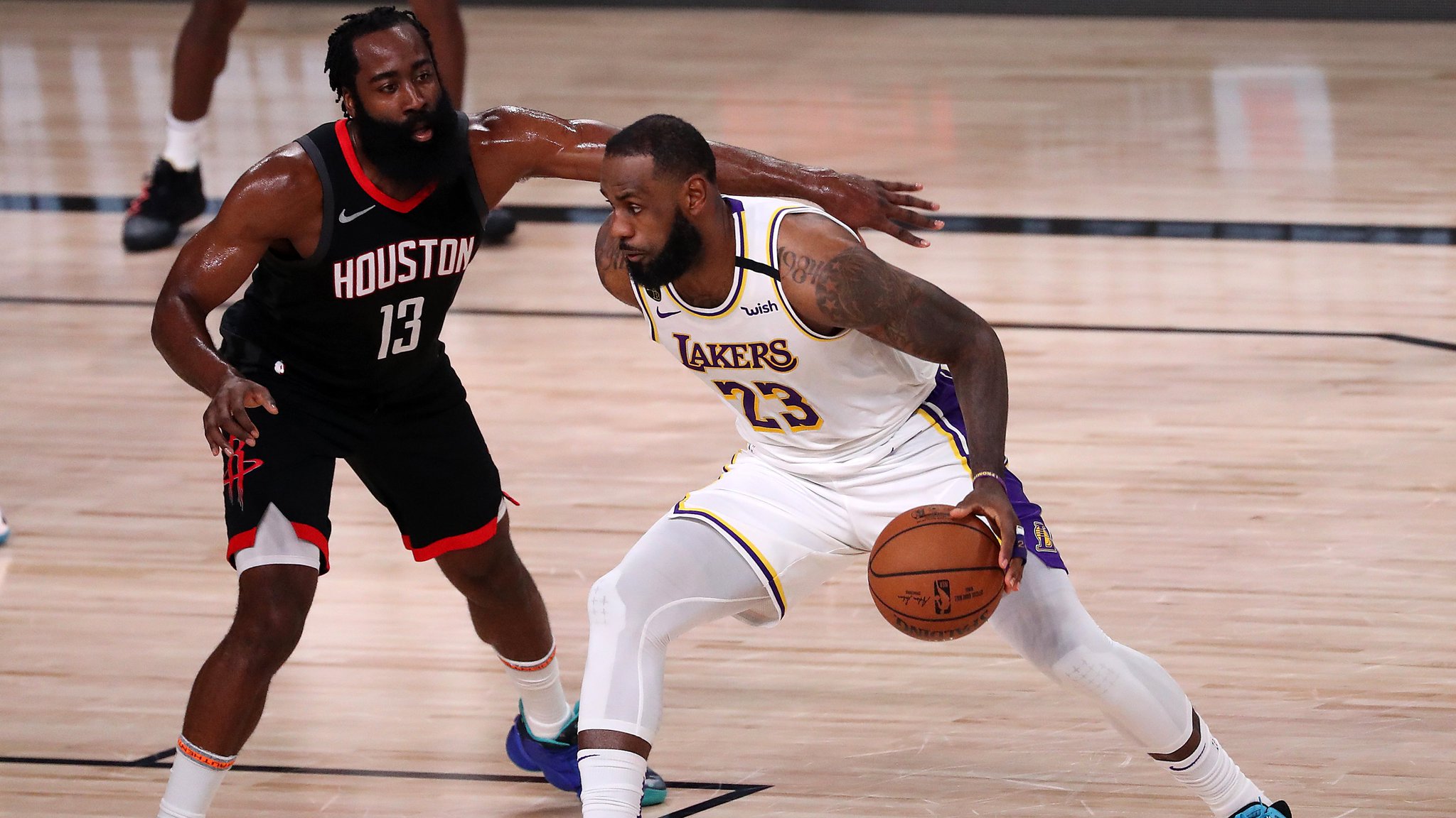 NBA on Twitter: "HALFTIME in Game 5 on ESPN! @HoustonRockets 51 @Lakers 62 LeBron James: 19 PTS, 6 REB, 5 AST James Harden: 19 PTS, 7-11 FGM Markieff Morris: 10 PTS, 4-5 FGM… https://t.co/NEzYr92cpC"