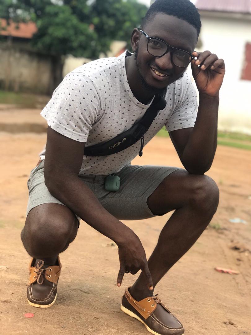 Goviz2's tweet photo. #EveryDayIssaBlessing....#Madchapter.... Fynboynopimples... https://t.co/Cvo8YYBsWI