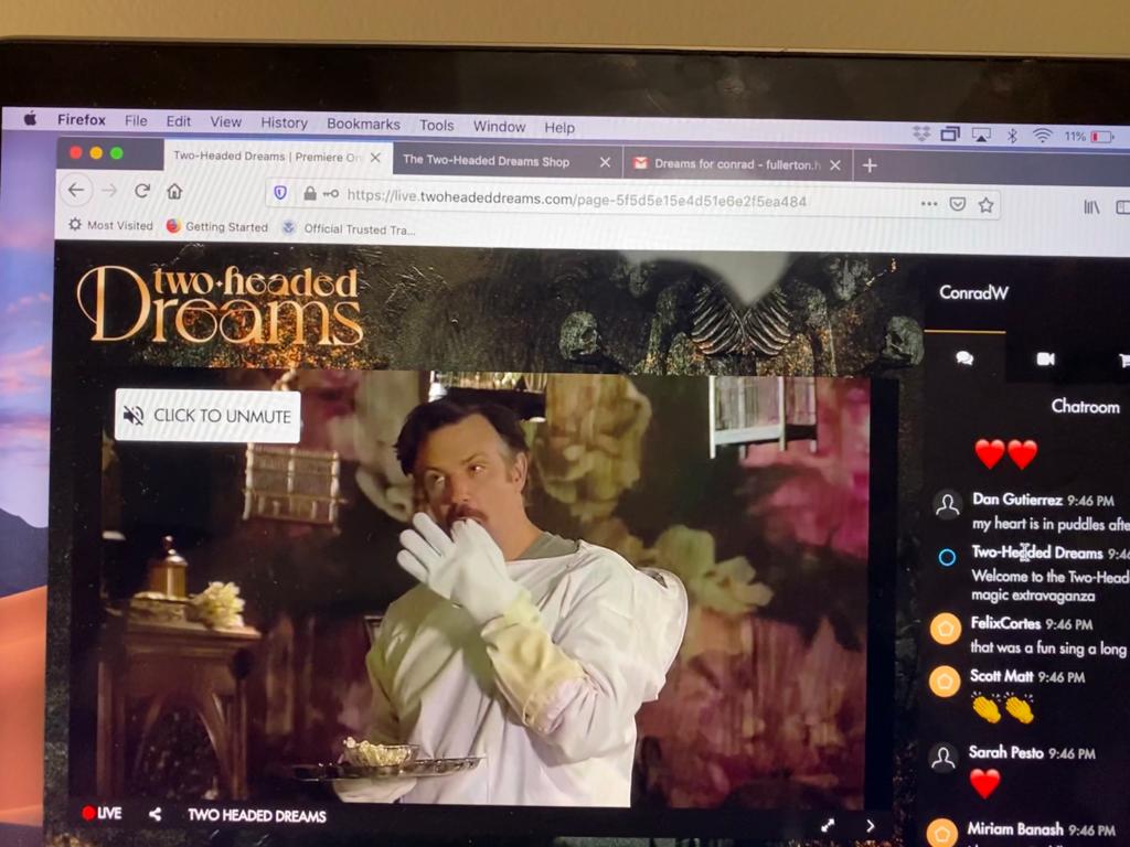lilistreams's tweet photo. Is that @jasonsudeikis ?? Surprise! If you missed our first #TwoHeadedDreams show tune in for the second at 8:30 p.m. PDT to watch him perform! https://t.co/wShmeVQTV5