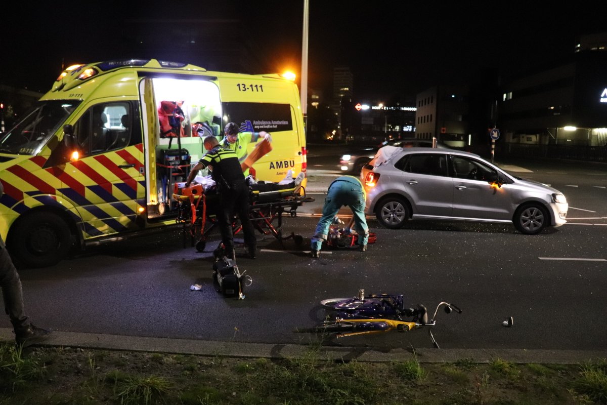 Melding verkeersongeval Haarlemmerweg Amsterdam