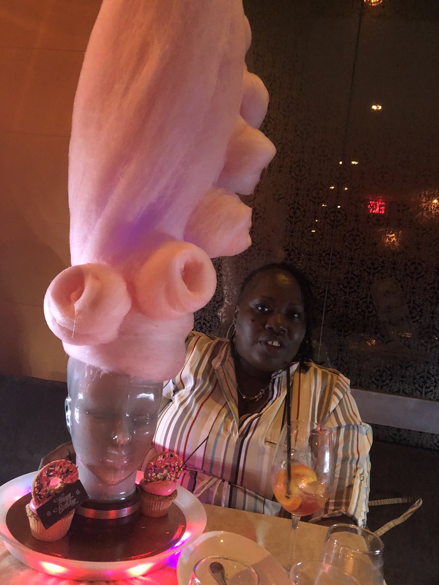 Nailsbytee_954's tweet photo. Best Birthday Dinner EVER... #virgo #virgoseason #itsmybirthdaymonth #BIG2-0 #cheersto45years🍾🍷 #giftsacceptedallmonth #ladyvirgo #virgosrock #virgosrule #birthdayqueen #birthdaygirl #weekendvibes #birthdayshenanigans🎉🎁❤️📷.#bartongmiami https://t.co/if5zlvcMVe