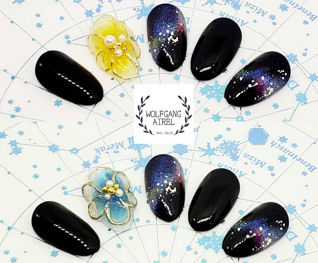 Nail Salon Wolfgang Airel 銀英伝モチーフネイル 銀河帝国ver お花は元帥カラーで ノイエ 銀英伝二期が佳境で たまらず作ってしまいました 原作2巻ラストが一番ツラい 銀河英雄伝説 銀英伝 ノイエ銀英伝 T Co Cxam4vdzyi Twitter Nail Salon Wolfgang Airel 銀英伝モチーフネイル 銀河帝国ver お花は元帥カラーで ノイエ 銀英伝二期が佳境で たまらず作ってしまいました 原作2巻ラストが一番ツラい 銀河英雄伝説 銀英伝 ノイエ銀英伝 T Co Cxam4vdzyi Twitter