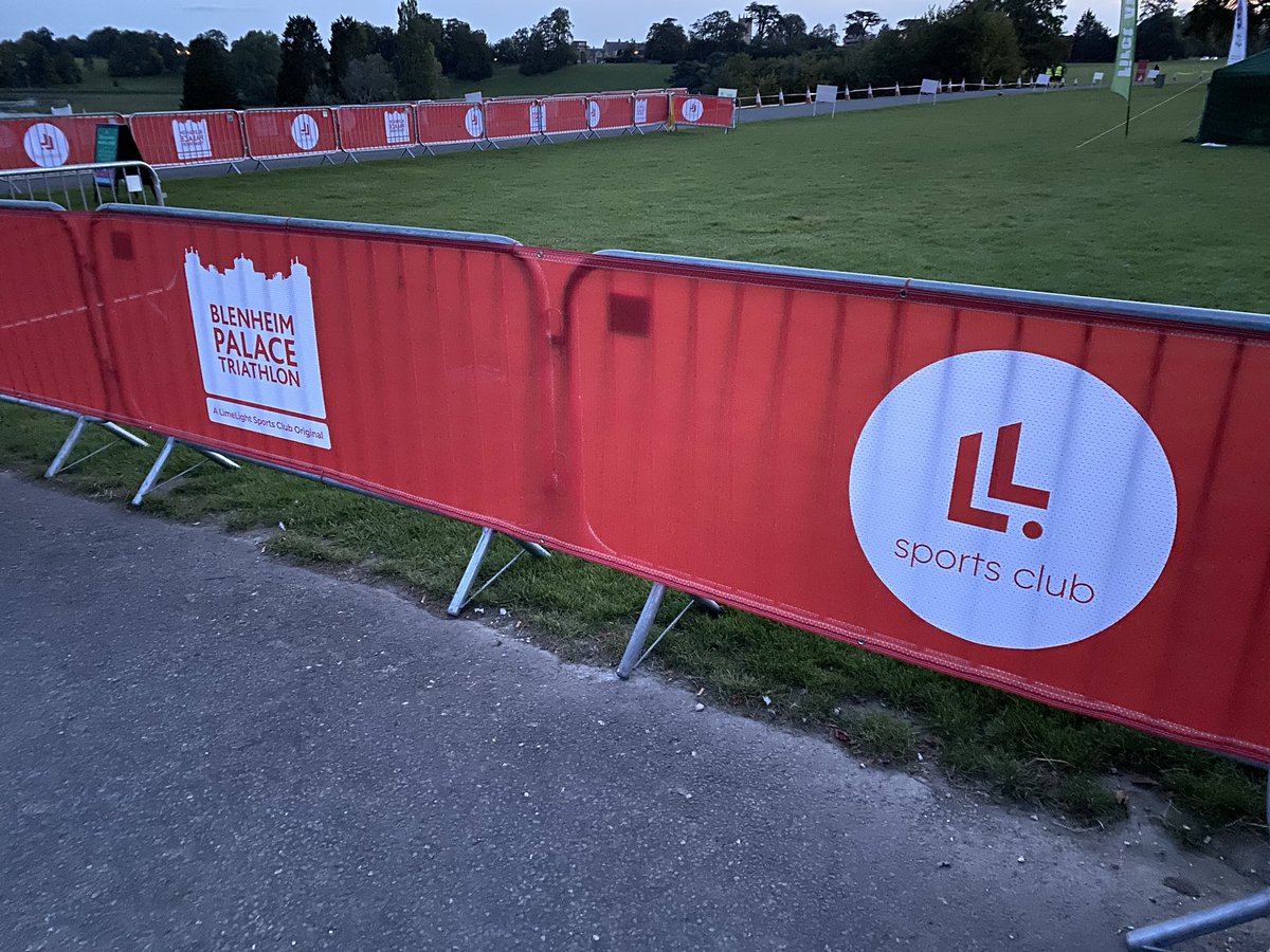 LimelightSue's tweet photo. What a beautiful day for a triathlon! Feeling blessed that @BlenheimTri has happened. Participants, spectators and staff have all been amazing. Role on day 2! @LL_Sports_Club 📷credit @ianhayne https://t.co/gIEP8iv45a