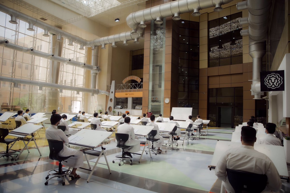 جامعة القصيم On Twitter طلاب الرسم الهندسي بكلية الهندسة بـ جامعة القصيم خلال إحدى المحاضرات العملية في بهو الكلية