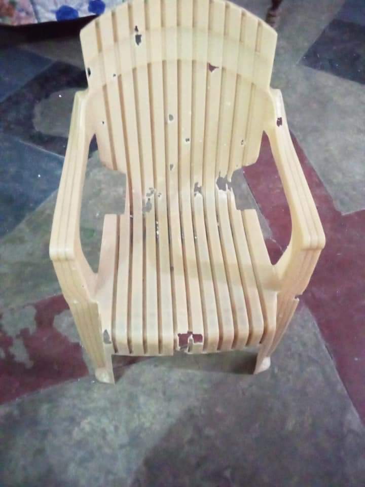 AfifaSoudozai's tweet image. کل رات ایل او سی پہ انڈین آرمی کی طرف سے شدید گولہ باری
کشمیری کب تک اپنی جانیں دیتے رہیں گے؟
انڈین آرمی کا جب  دل چاہے سیول آبادی کو نشانہ بنا لیتی اوراچانک گولہ باری شروع ہو جاتی ہے یہاں کے لوگ ڈپریشن ک شکار ہورہے ہیں،بچے ایک خوف و ہراس کے ماحول میں بڑے ہو رہے ہیں۔
#LOCUpdate