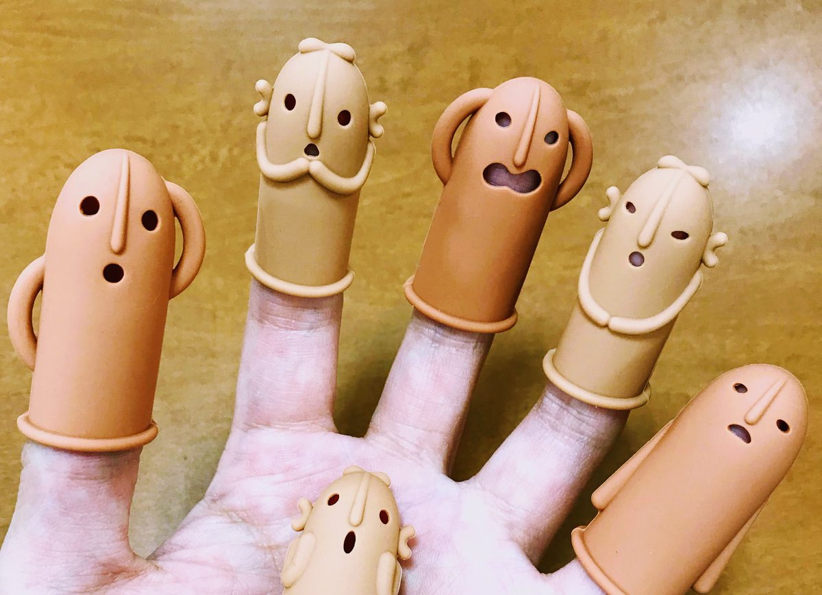 丸善立川伊勢丹店 はにさっく はにわ型指サックはにさっく 内側はリブ付きで外側はぶつぶつのしっかり者です はにわの仕事ぶりが可愛い 指サック使わなくても思わず買っちゃいますねこれは ライオン事務器 はにさっく 立川 丸善