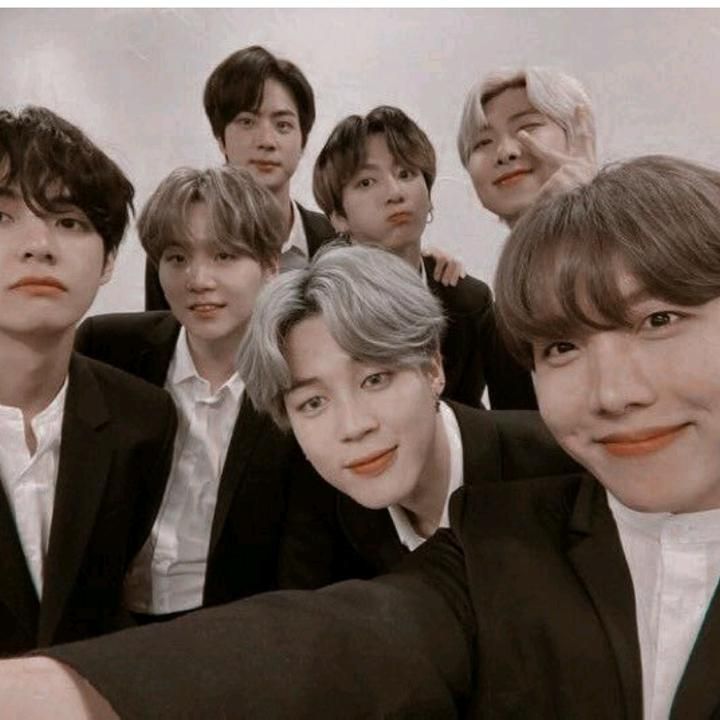 itsmehaydn's tweet photo. #BTSPavedTheWay and that's the truth. https://t.co/xATv0nL3du