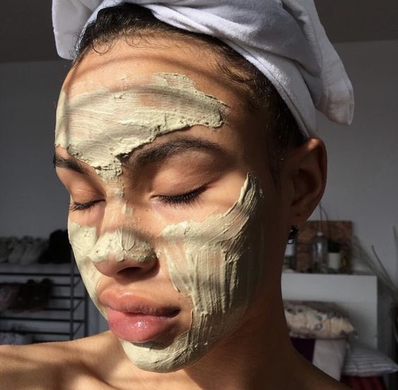 —the night before• pamper yourself. use face mask, exfoliate your skin, moisturize. • if you’re extra, light a candle.your body is going to be ready to welcome the busy days ahead, because you make it feels good.