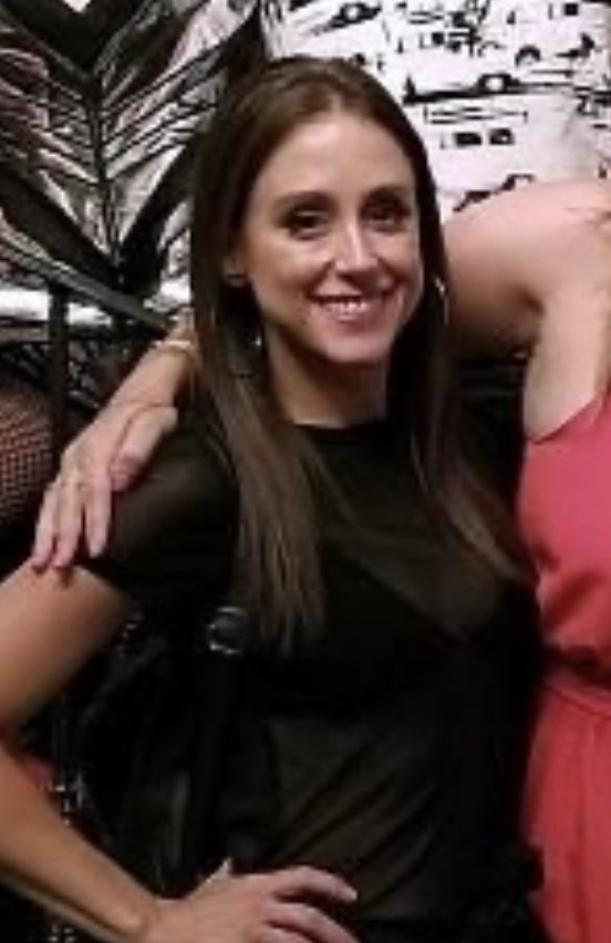 no one:me: here have a thread of every pic i have of lauren in *the fit*