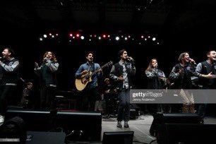 no one:me: here have a thread of every pic i have of lauren in *the fit*