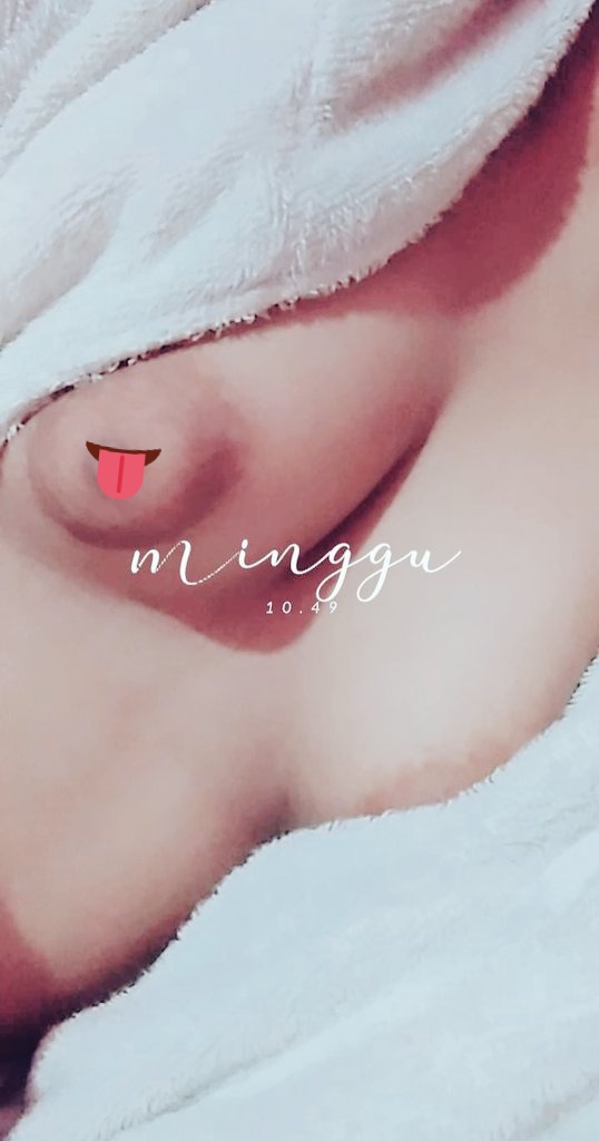yourlustkitty's tweet photo. Happywekend 😍😍❤️❤️ https://t.co/qnctvirD4O