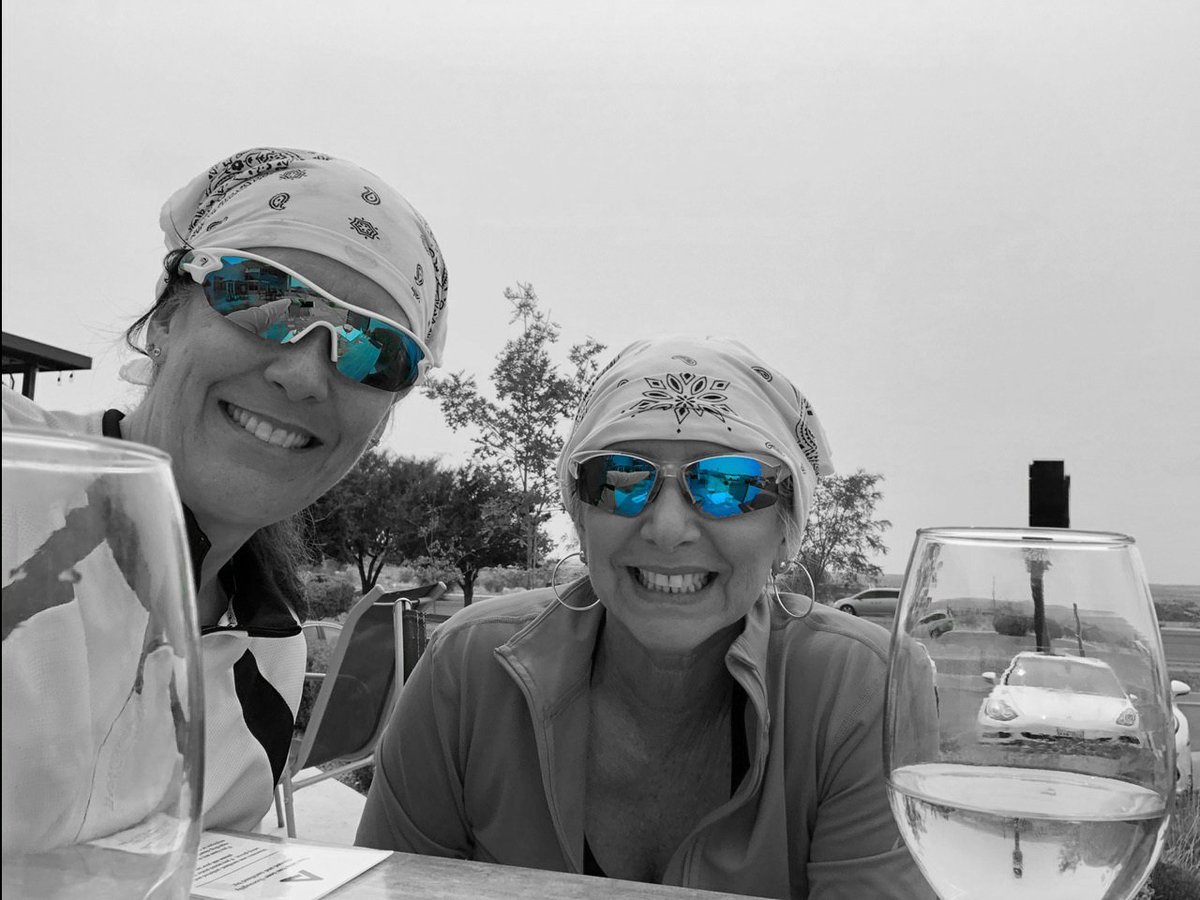 lmunden7's tweet photo. Relaxing after a 14 mile bike trip...way to go!! #larkandmichellewhatthehell https://t.co/IC00hToQlB