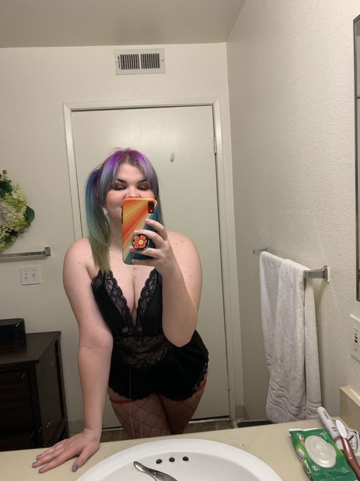 new post over on https://t.co/E4RW5b9uA1! see the full strip ;) https://t.co/VC32Ar9JHE<a href="/tag/manyvids"class="tags"><span>#manyvids</span></a>