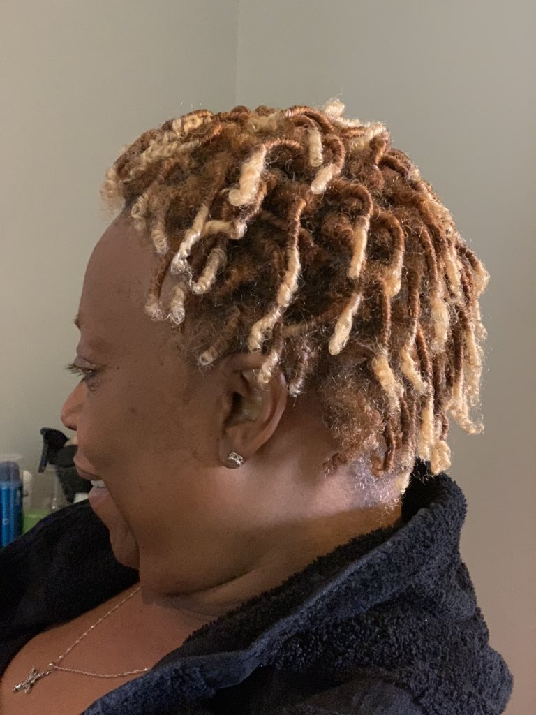 tha1stladie82's tweet photo. I think she said she’s ready for this journey and she wants me to be part of it.....🥰
Book me text or call 904.770.6775
.
.
#locs #jacksonvillestylist #starterlocstyles #combcoils #naturalhair #theslayshayway #minkplusmore #hybrid #hair #alwayslearning #nasjax https://t.co/bXoeLsYibk