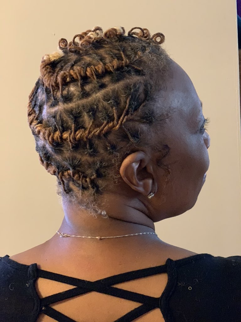 tha1stladie82's tweet photo. I think she said she’s ready for this journey and she wants me to be part of it.....🥰
Book me text or call 904.770.6775
.
.
#locs #jacksonvillestylist #starterlocstyles #combcoils #naturalhair #theslayshayway #minkplusmore #hybrid #hair #alwayslearning #nasjax https://t.co/bXoeLsYibk