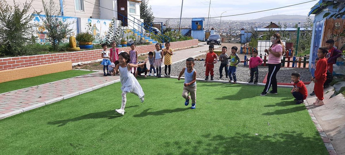 JulieVeloo's tweet photo. School is in session!! How great to see fun, friendship and learning happening again at Narnii Khuukhduud #1! Proud that our #canadian #charity is helping SO many children and families here!

#ChildrenofthePeak #veloofoundation 
@MONGOLTV @cbcnewsbc @globalnews https://t.co/mNLRztWUEz